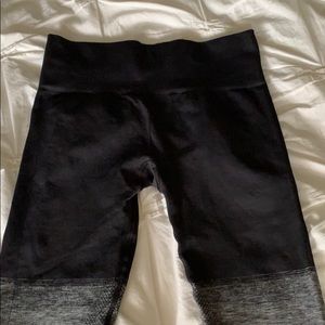Lululemon cropped leggings